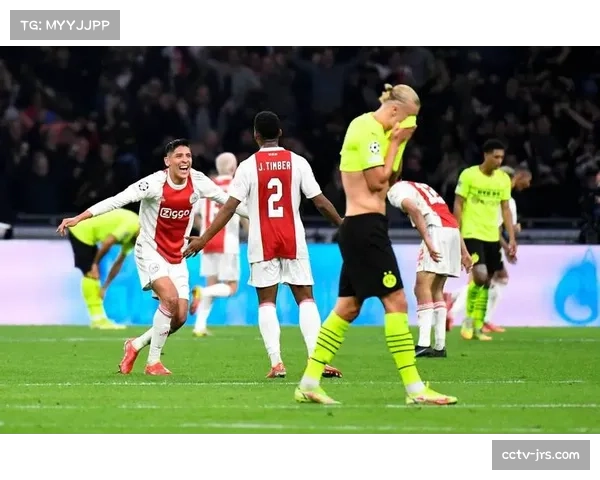 官方确认：阿贾克斯后卫廷贝尔赛季报销，球队欧联资格争夺战受重创